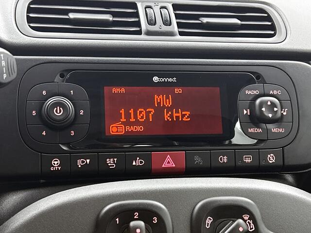 Fiat PANDA 0.9 TwinAir Lounge Trekhaak, Airco