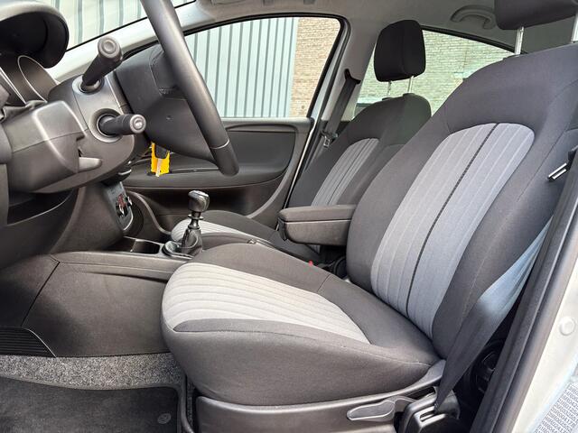 Fiat PUNTO Evo 0.9 TwinAir Sempre | Parkeersensoren | Cruisecontrol | Bluetooth Prijs Rijklaar!!