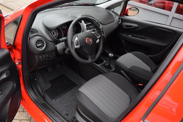 Fiat PUNTO 100pk Sempre|Orig.NL|1e eig.|Dealero.h.|Trekhaak