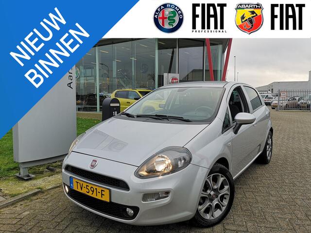 Fiat PUNTO Evo 0.9 TwinAir Sempre | Navi | Parkeersensoren | Trekhaak | Automatische airco