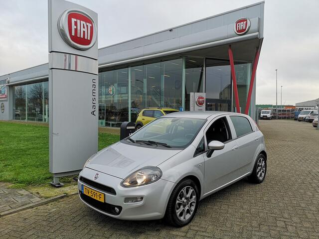 Fiat PUNTO Evo 0.9 TwinAir Sempre | Navi | Parkeersensoren | Trekhaak | Automatische airco