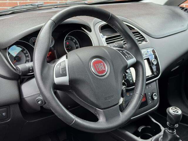 Fiat PUNTO Evo 0.9 TA Sempre NAV CLIMA CRUISE PDC LMV BLUETOOTH