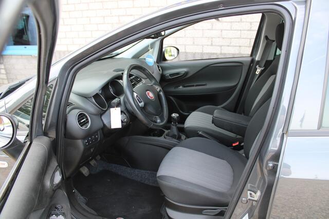 Fiat PUNTO Evo 0.9 TwinAir Sempre Clima Navi Trekhaak