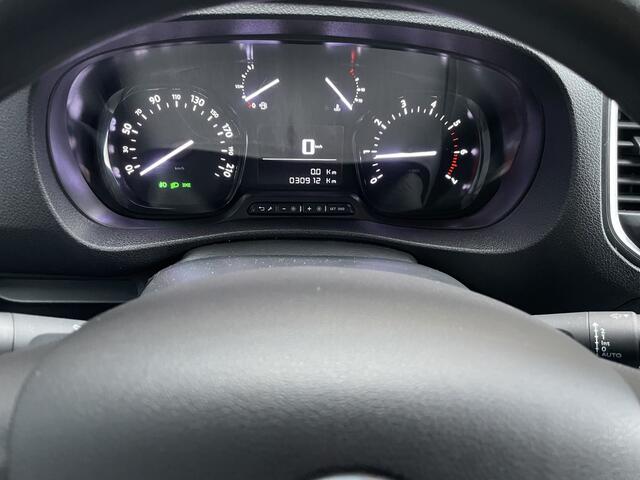 Fiat SCUDO 1.5 MultiJet L3H1 2 zitplaatsen rechtsvoor - Cruise control - Parkeersensor achter - Achteruitrijcamera - Apple carplay - Airco - Bluetooth - Elektrische ramen voor - Tussenschot volledig - Zijschuifdeur recht