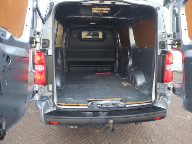 Fiat SCUDO 2.0 MultiJet L3H1 Automaat / Trekhaak / Camera / Carplay / Cruise