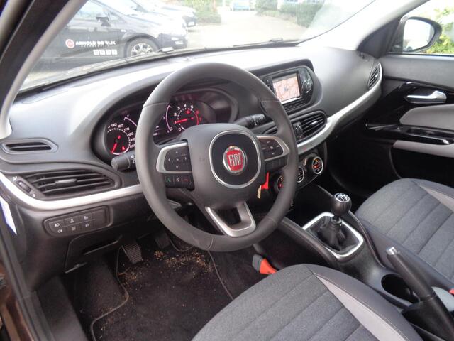 Fiat TIPO 1.4 16V Lounge