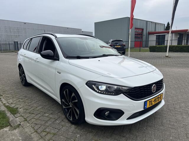 Fiat TIPO 1.4 T-Jet 16v S-Design Stationwagon | 120 PK | Camera | Apple Carplay | Stoelverwarming | Xenon koplampen