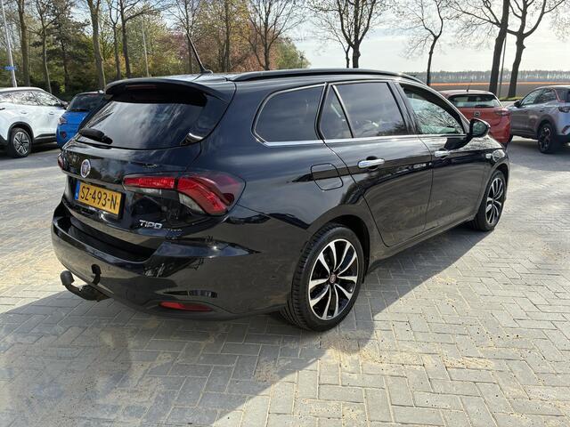 Fiat TIPO Stationwagon 1.4 T-Jet 16v Business Lusso Climate control | Navigatie | Leder | LM Velgen | Cruise control | Trekhaak | Parkpilot