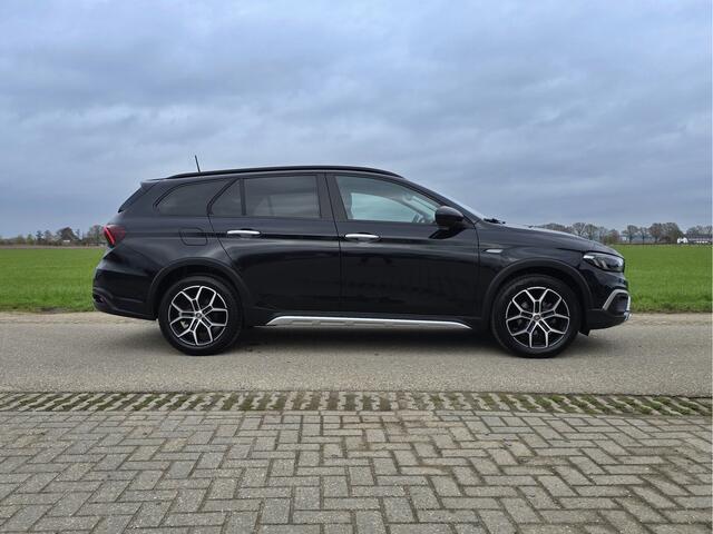 Fiat TIPO 1.5 Hybrid City - AUTOMAAT - 130 Pk - Euro 6 - Navi - ParkeerCamera