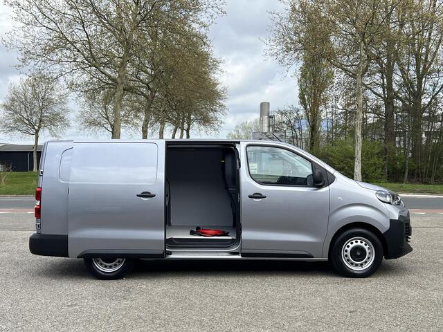 Fiat e-Scudo L3 75 kWh 136pk | 8 jaar garantie | 0% financial lease | Houten afwerking laadruimte | LED laadruimteverlichting | NAVI | Multimedia | Draadloze Apple Carplay en Android Auto | Parkeersensoren voor- en achter | Achteruitrijcamera | Dode hoek detectie | Tu