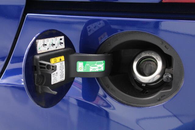 Ford B-MAX 1.0 EcoBoost Titanium 101PK, RIJKLAAR | CRUISE CONTROLE | NAVIGATIE | AIRCO | VOORRUIT VERWARMING | PARKEERSENSOREN