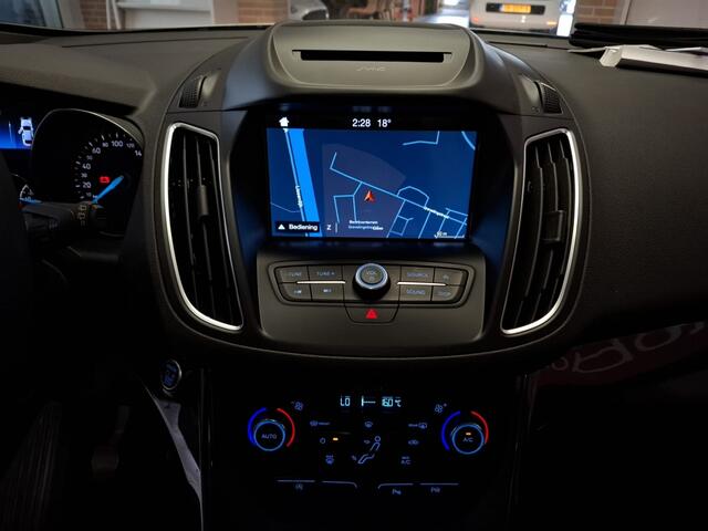 Ford C-MAX 1.0 Titanium, Navi , 12 mnd garantie