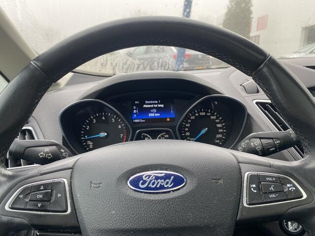 Ford C-MAX 1.0 Titanium Pano, Trekhaak, Navi, Rijklaar met beurt & garantie!