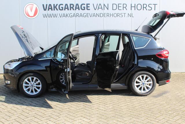 Ford C-MAX 1.0-125pk Titanium. Goed onderhouden hoogzitter ! Autm. airco dual, LM wielen, elektr. achterklep, cruise control, navigatie, telefoonvoorb., panoramadak, metallic lak, voorraamverwarming etc.