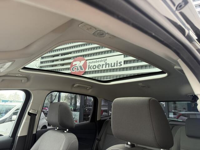 Ford C-MAX 1.0 Titanium