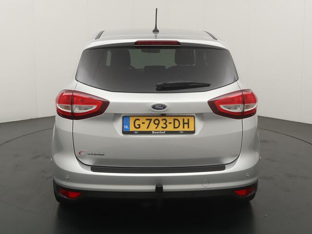 Ford C-MAX Ecoboost 125pk Titanium | Dealer onderhouden | Trekhaak | Winterpack | Sync 3 | Camera | Parkeersensoren rondom |