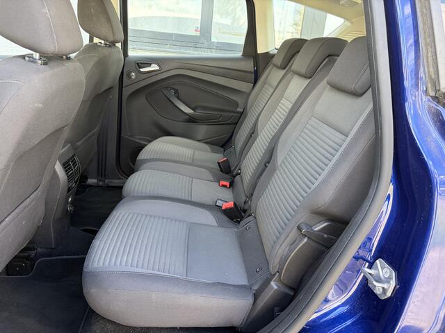 Ford C-MAX 1.0i Eco-Boost Titanium 6-Bak 126 PK. Nieuwe auto met slechts 74.000 KM !!! Eerste eigenaar !!