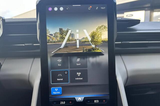 Ford CAPRI Style Standard Range RWD 52 kWh 170pk Achteruitrijcamera | Dodehoeksensoren | 393km bereik ( WLTP) | Navigatie | SYNC 4 Nieuw te Bestellen