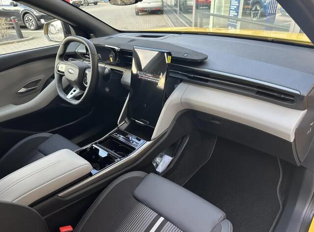 Ford CAPRI Style Standard Range RWD 52 kWh 170pk Achteruitrijcamera | Dodehoeksensoren | 393km bereik ( WLTP) | Navigatie | SYNC 4 Nieuw te Bestellen