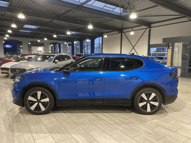 Ford CAPRI Extended Range RWD 77 kWh | Trekhaak | Warmtepomp | Adapt. Cruise | Winter Pack | El. verst. stoel + geh. + mass. | garantie tot 07/2029 | 4 seiz. banden