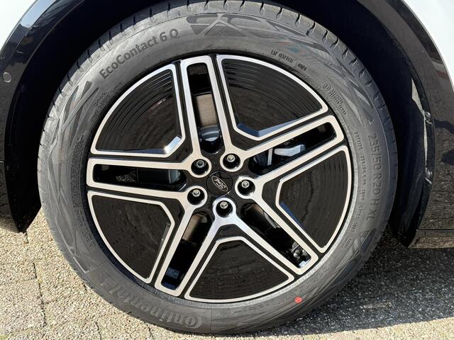 Ford CAPRI Premium Extended Range RWD 77 kWh | 285pk Ford Voorraad | Elektrische Wegklapbare Trekhaak | Driver Assistance Pack | Frozen White