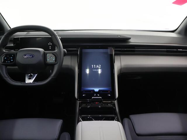 Ford CAPRI Extended Range RWD 77 kWh | Elektr. Trekhaak | AGR Stoelen | 360° Camera | Head Up | Cruise Control Adaptief |