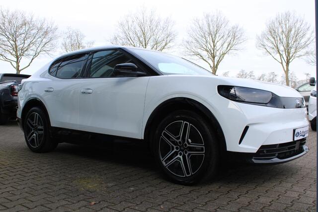 Ford CAPRI Premium Extended Range RWD 77 kWh | Panoramadak | 360 graden camera | Head up Display