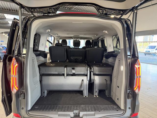 Ford Custom Tourneo Active 340 2.5 PHEV 233 pk L1 8 persoons | Winter Pack | Camera | 2x schuifdeur | Adapt. cruise | LED | 17" | 4 seiz. banden | 2300 kg trekgewicht