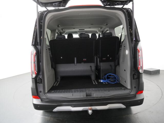 Ford Custom Tourneo Active 340 2.5 PHEV 233 pk L2 8 persoons | Trekhaak | Winter Pack | B&O | Camera | 2x schuifdeur | Adapt. cruise | LED | 17" | 4 seiz. banden | 1850kg trekgewicht |