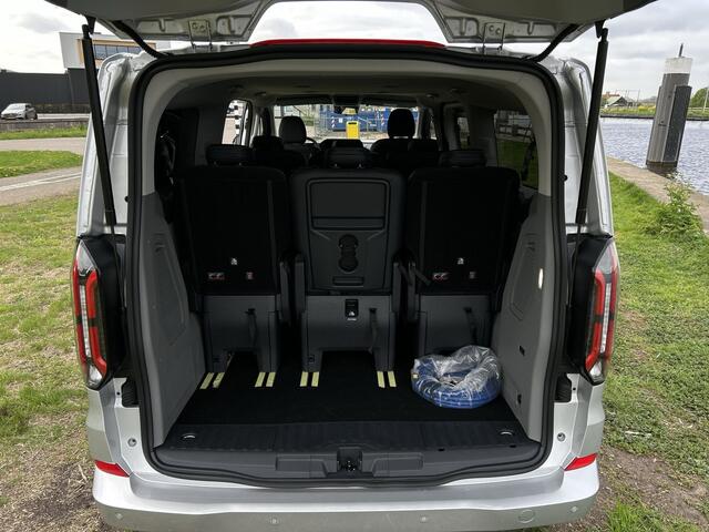 Ford Custom Tourneo e-Tourneo 340 L2H1 Titanium X 65 kWh 218pk | Leer | 8-zits | B&O | 2x electr. schuifdeur | ACC | Navigatie | 360 camera ¤ 52.250,00 excl. BTW