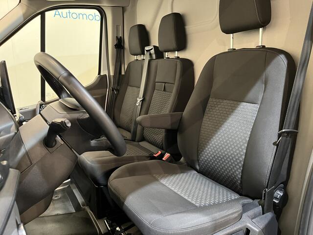 Ford E-Transit 350 L2H2 Trend 89 kWh / 100% Elektrisch !! / Airco / Cruise Control / CarPlay / Camera / Navigatie / 3-Zits / 11.000 KM !!