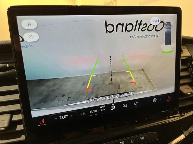 Ford E-Transit 350 L2H2 Trend 89 kWh / 100% Elektrisch !! / Airco / Cruise Control / CarPlay / Camera / Navigatie / 3-Zits / 11.000 KM !!