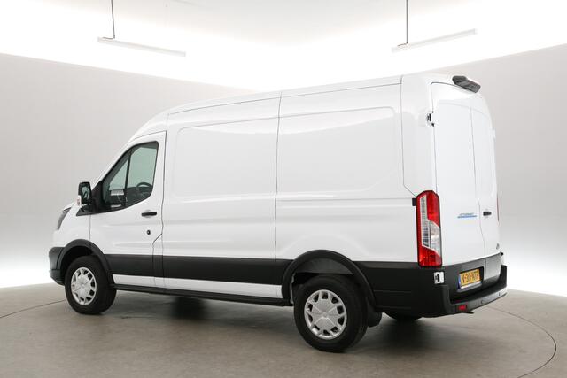 Ford E-Transit L2H2 Trend 68 kWh | Snelladen | SOH 99% | Airco | Camera | 3 Zits | Cruise | Carplay | Navi