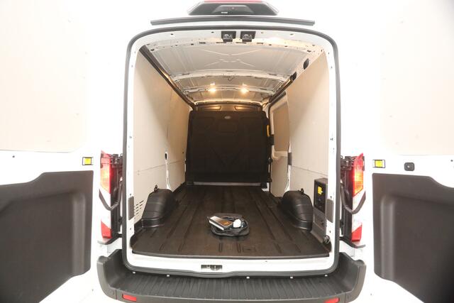 Ford E-Transit L2H2 Trend 68 kWh | Snelladen | SOH 98% | Airco | Camera | 3 Zits | Cruise | Carplay | Navi