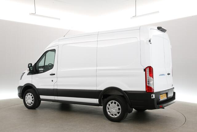Ford E-Transit L2H2 Trend 68 kWh | Snelladen | SOH 98% | Airco | Camera | 3 Zits | Cruise | Carplay | Navi