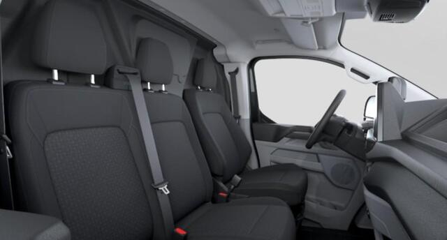 Ford E-Transit Cust. 340 L2H1 Trend 71 kWh 136pk | Bekleding zijwand en achterdeuren (volledig) | Laadvloer bescherming | 8-weg verstelbare en verwarmbare bestuurdersstoel met armsteun (i.c.m. bijrijdersbank) | Trekhaakvoorbereiding | Allweather banden | AGM accu | Laad