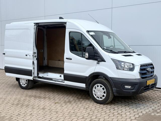 Ford E-Transit 68kWh 184PK L2H2 334km WLTP 96,5% (SOH) Climate Control Cruise Control CarPlay Navigatie Parkeersensoren v+a