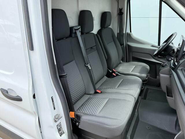 Ford E-Transit 68kWh 184PK L4H3 317km WLTP 96,5% (SOH) BEV Snelladen Carplay Climate control Cruise control Navigatie 360° camera Stoelverwarming Parkeersensoren v+a