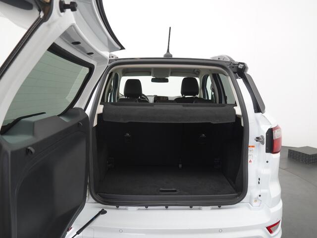 Ford ECOSPORT EcoBoost 125 pk ST-Line Black | Trekhaak | Camera | Half leer | Navi | Clima | Cruise