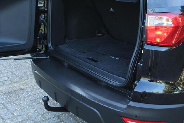 Ford ECOSPORT 1.0 EcoBoost Titanium 125pk | Stoelverwarming | BLISS | Trekhaak | Parkeersensoren |