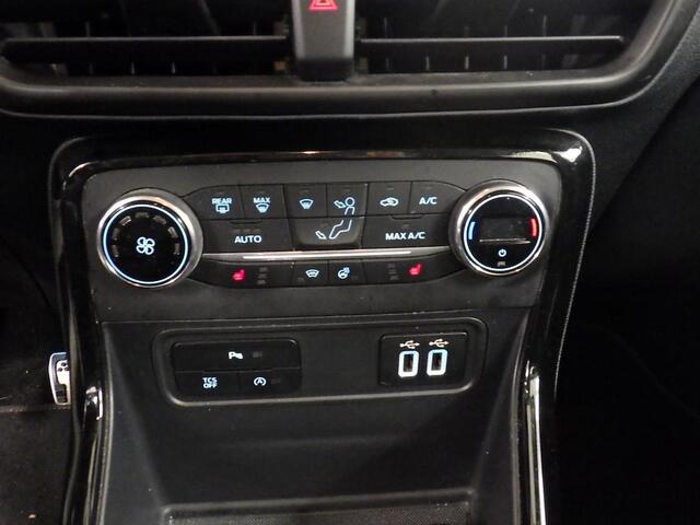 Ford ECOSPORT 125pk ST-Line Black Trekhaak Navi Camera Winter Parking Dodehoek pack Dealeronderhouden