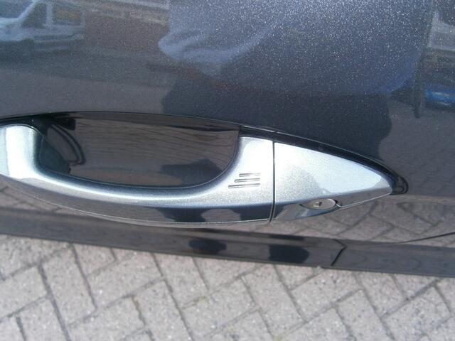 Ford ECOSPORT 1.0 EB Titanium, Navigatie, Keyless, etc.