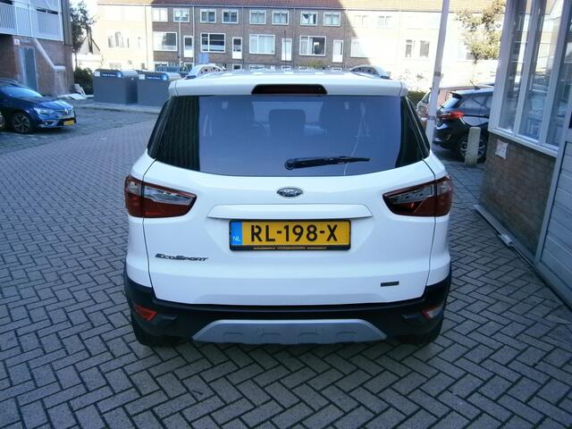 Ford ECOSPORT 1.0 EcoB. Titanium Navigatie Stoelverw. Keyless,etc.