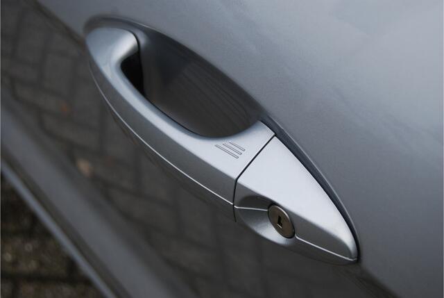 Ford ECOSPORT 1.0 EcoBoost ST-Line 125 PK NAVI | APPLE/ ANDRIOD | CRUISE CONTROL| WINTERBANDEN | PARK.SENSOREN | BLUETOOTH