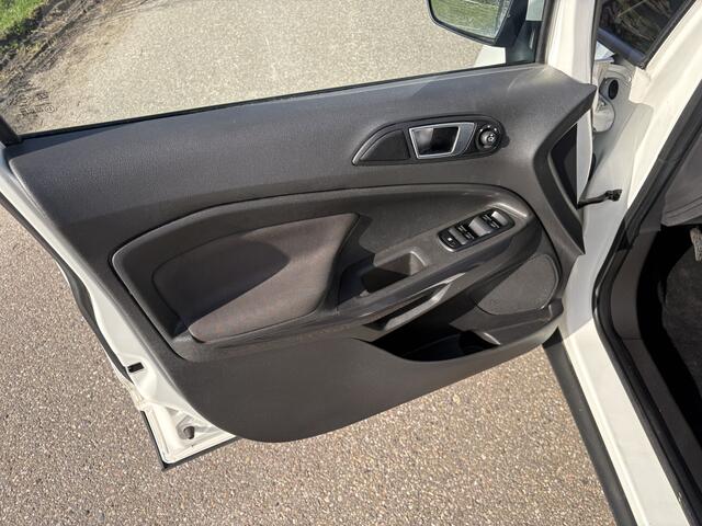 Ford ECOSPORT 1.0 EcoBoost Titanium / AIRCO ECC / CRUISE / 153dkm!