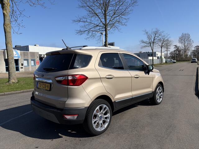 Ford ECOSPORT 1.0i EcoBoost Titanium 6-Bak 126 PK. Prachtige auto van de tweede eigenaar !!!