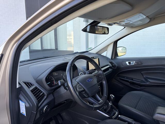Ford ECOSPORT 1.0i EcoBoost Titanium 6-Bak 126 PK. Prachtige auto van de tweede eigenaar !!!