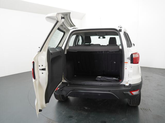 Ford ECOSPORT 1.0 125PK Trend | 17-inch | Grote spoiler | Parkeersensoren | 1 jaar BOVAG garantie |