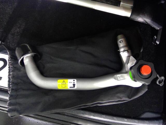 Ford ECOSPORT 125pk Titanium Navi Camera Trekhaak Winter Parking Dodehoek pack Dealeronderhouden