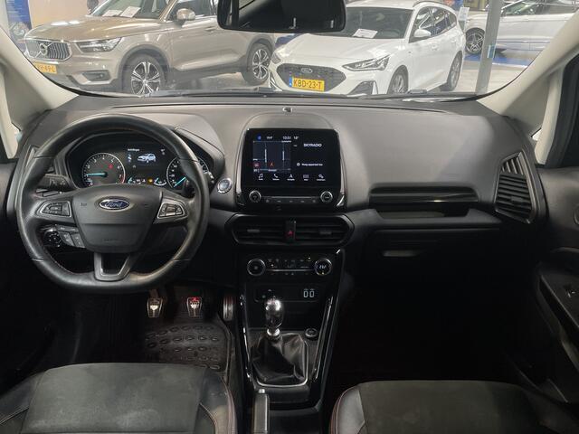 Ford ECOSPORT EcoBoost 140 pk ST-Line | Trekhaak | Winter Pack | Camera | 18" | Half leer